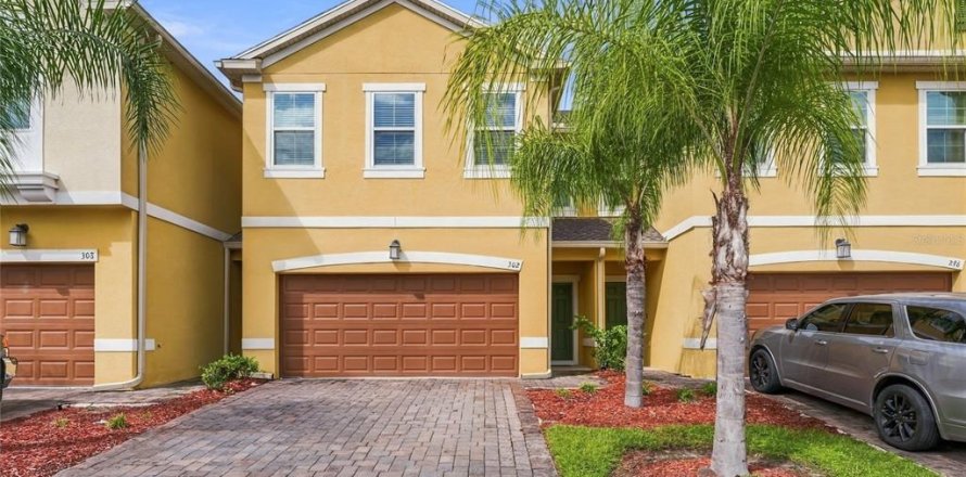 Townhouse in Orlando, Florida 3 bedrooms, 161.74 sq.m. № 2394116