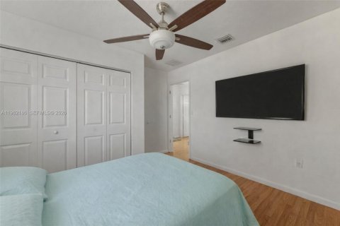 Condo in Homestead, Florida, 3 bedrooms № 2029253 - photo 19