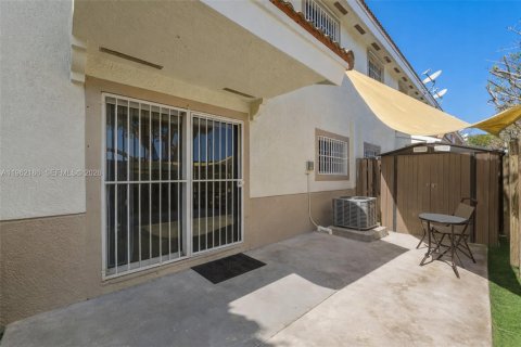 Condo in Homestead, Florida, 3 bedrooms № 2029253 - photo 22