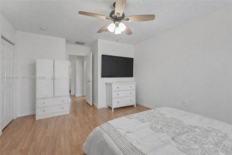 Condo in Homestead, Florida, 3 bedrooms № 2029253 - photo 14