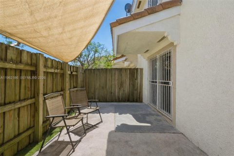 Condo in Homestead, Florida, 3 bedrooms № 2029253 - photo 21