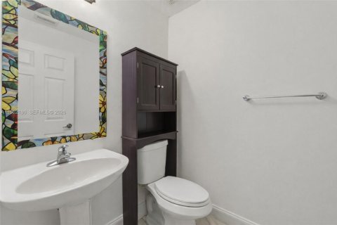 Condo in Homestead, Florida, 3 bedrooms № 2029253 - photo 5