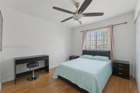 Condo in Homestead, Florida, 3 bedrooms № 2029253 - photo 20