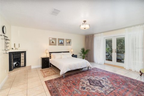 Casa en venta en Orlando, Florida, 4 dormitorios, 421.59 m2 № 1591271 - foto 18