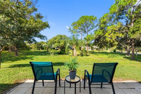 House in Palm Harbor, Florida 2 bedrooms, 174.56 sq.m. № 2394156 - photo 3