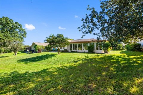 House in Palm Harbor, Florida 2 bedrooms, 174.56 sq.m. № 2394156 - photo 22