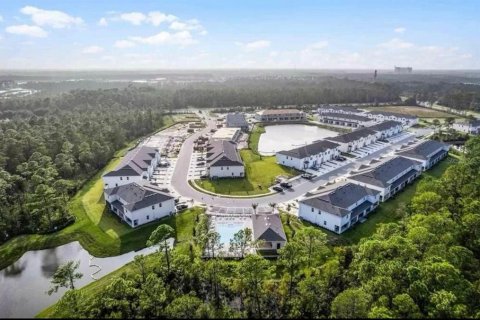 Touwnhouse à louer à Daytona Beach, Floride: 3 chambres, 153.85 m2 № 1553750 - photo 1