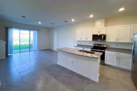 Touwnhouse à louer à Daytona Beach, Floride: 3 chambres, 153.85 m2 № 1553750 - photo 4