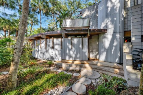House in Fort Lauderdale, Florida 4 bedrooms, 203.73 sq.m. № 1755725 - photo 9