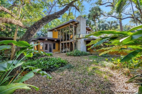 House in Fort Lauderdale, Florida 4 bedrooms, 203.73 sq.m. № 1755725 - photo 2