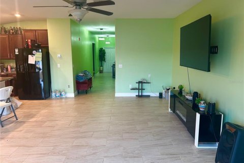 Casa en venta en Ruskin, Florida, 4 dormitorios, 183.11 m2 № 2386531 - foto 6