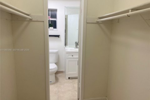 Appartement à louer à Miami, Floride: 2 chambres, 83.7 m2 № 2056727 - photo 9