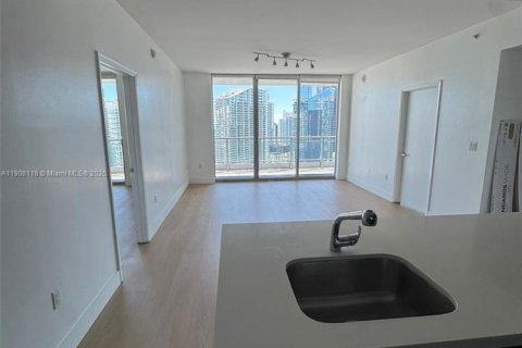 Copropriété à vendre à Miami, Floride: 2 chambres, 101.54 m2 № 1967913 - photo 5