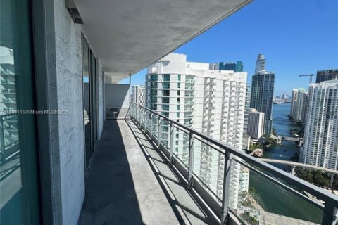 Copropriété à vendre à Miami, Floride: 2 chambres, 101.54 m2 № 1967913 - photo 16
