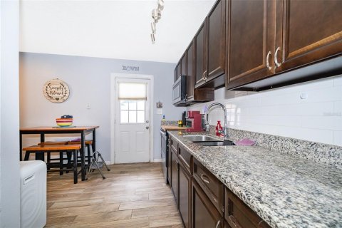 Купить коммерческую недвижимость в Орландо, Флорида 2 спальни, 139.35м2, № 1826552 - фото 18