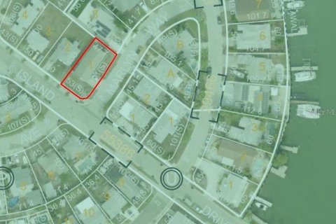 Terreno en venta en Madeira Beach, Florida № 1819527 - foto 14