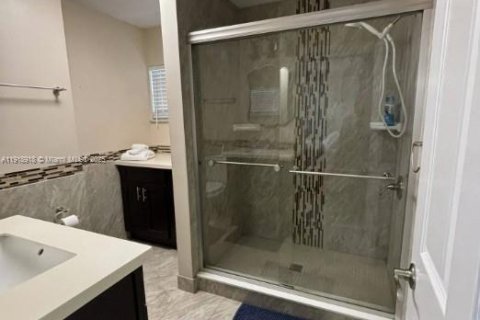 Снять в аренду виллу или дом в Стьюарт, Флорида 3 спальни, 113.71м2, № 1973294 - фото 8