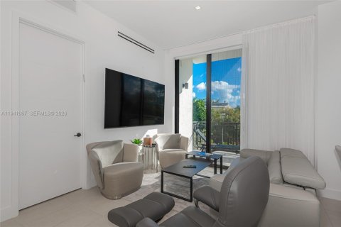 Condominio en venta en Miami Beach, Florida, 2 dormitorios, 137.12 m2 № 1999842 - foto 3