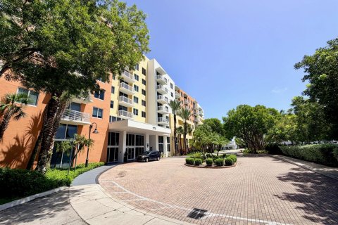 Condo à Aventura, Floride, 2 chambres  № 2289180