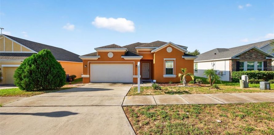 House in Haines City, Florida 4 bedrooms, 184.23 sq.m. № 1907936