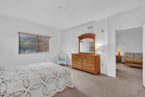 Купить кондоминиум в Тамарак, Флорида 3 комнаты, 135.36м2, № 2083115 - фото 21