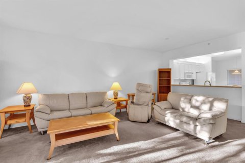 Купить кондоминиум в Тамарак, Флорида 3 комнаты, 135.36м2, № 2083115 - фото 15