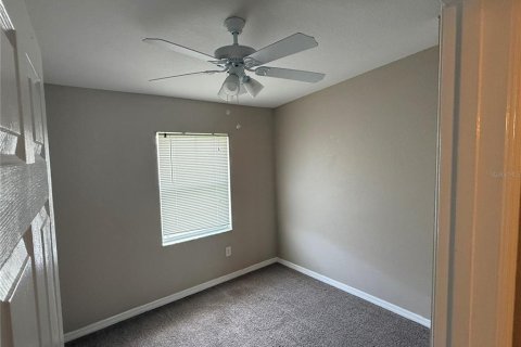Townhouse in Tierra Verde, Florida 3 bedrooms, 178.19 sq.m. № 2111048 - photo 19