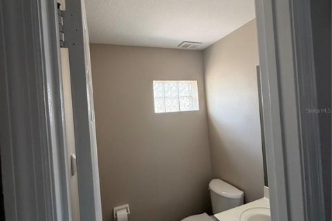 Townhouse in Tierra Verde, Florida 3 bedrooms, 178.19 sq.m. № 2111048 - photo 13