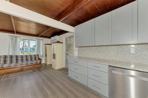 Villa ou maison à vendre à Englewood, Floride: 2 chambres, 57.23 m2 № 2237297 - photo 10