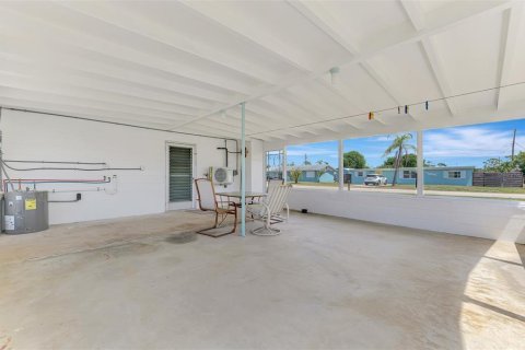 Villa ou maison à vendre à Englewood, Floride: 2 chambres, 57.23 m2 № 2237297 - photo 5