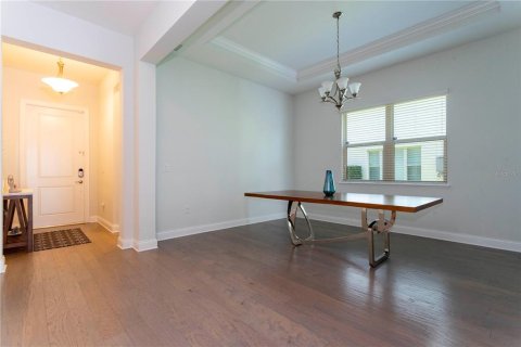 House in Orlando, Florida 5 bedrooms, 354.52 sq.m. № 1801561 - photo 17