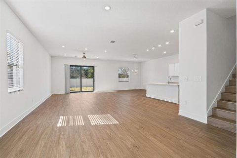 Villa ou maison à louer à Lakewood Ranch, Floride: 4 chambres, 225.2 m2 № 2294538 - photo 5