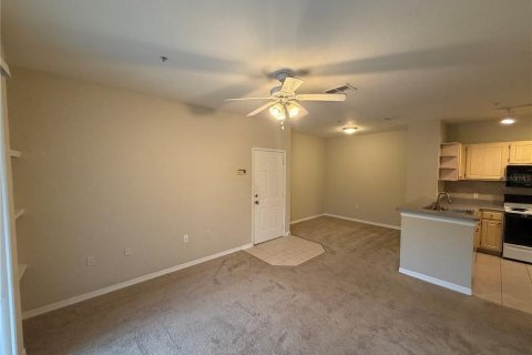 Copropriété à louer à Maitland, Floride: 2 chambres, 83.43 m2 № 2425643 - photo 3