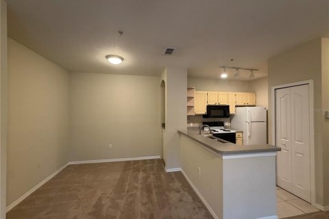Copropriété à louer à Maitland, Floride: 2 chambres, 83.43 m2 № 2425643 - photo 6