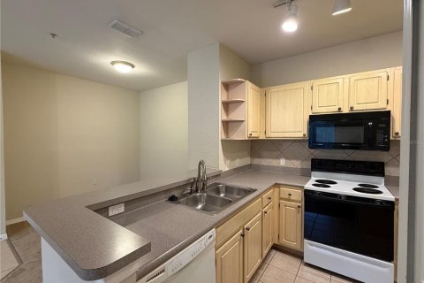 Copropriété à louer à Maitland, Floride: 2 chambres, 83.43 m2 № 2425643 - photo 8