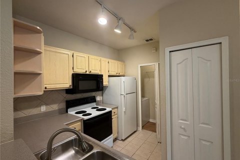Copropriété à louer à Maitland, Floride: 2 chambres, 83.43 m2 № 2425643 - photo 9