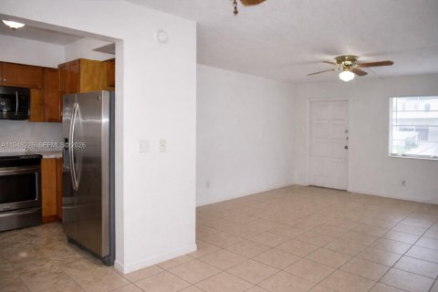Appartement à Hollywood, Floride 1 chambre, 69.68 m2 № 2008518