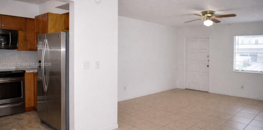 Appartement à Hollywood, Floride 1 chambre, 69.68 m2 № 2008518