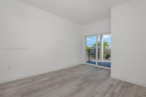 Adosado en alquiler en Pompano Beach, Florida, 3 dormitorios, 125.23 m2 № 2034058 - foto 3