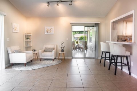 House in Kissimmee, Florida 4 bedrooms, 158.86 sq.m. № 1832851 - photo 7