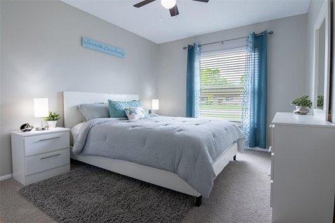 House in Kissimmee, Florida 4 bedrooms, 158.86 sq.m. № 1832851 - photo 17