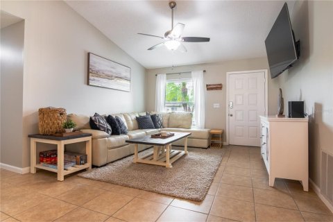 House in Kissimmee, Florida 4 bedrooms, 158.86 sq.m. № 1832851 - photo 2