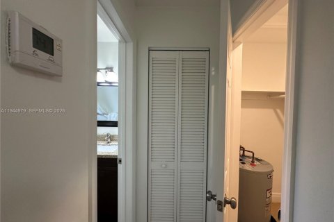 Villa ou maison à louer à Pompano Beach, Floride № 2001211 - photo 7