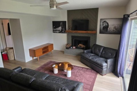Villa ou maison à vendre à Apopka, Floride: 3 chambres, 165.18 m2 № 2390905 - photo 6