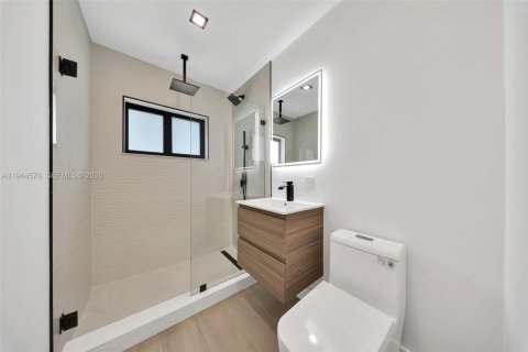 Casa en venta en North Miami, Florida, 3 dormitorios, 120.77 m2 № 2002398 - foto 19