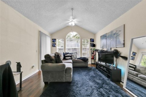 Condo in Orlando, Florida, 1 bedroom  № 1775685 - photo 9