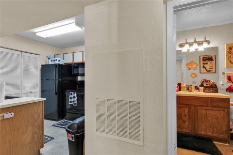 Condo in Orlando, Florida, 1 bedroom  № 1775685 - photo 19