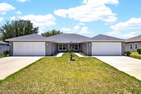 Commercial property in Palm Coast, Florida 8 bedrooms, 284.56 sq.m. № 2093486