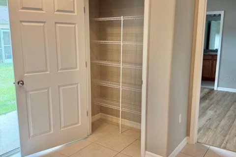 Commercial property in Palm Coast, Florida 8 bedrooms, 284.56 sq.m. № 2093486 - photo 17