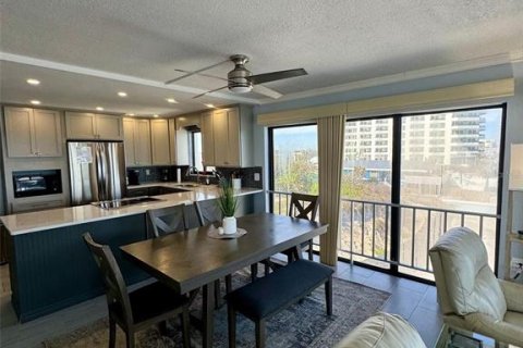Copropriété à louer à New Smyrna Beach, Floride: 3 chambres, 115.2 m2 № 2108452 - photo 10